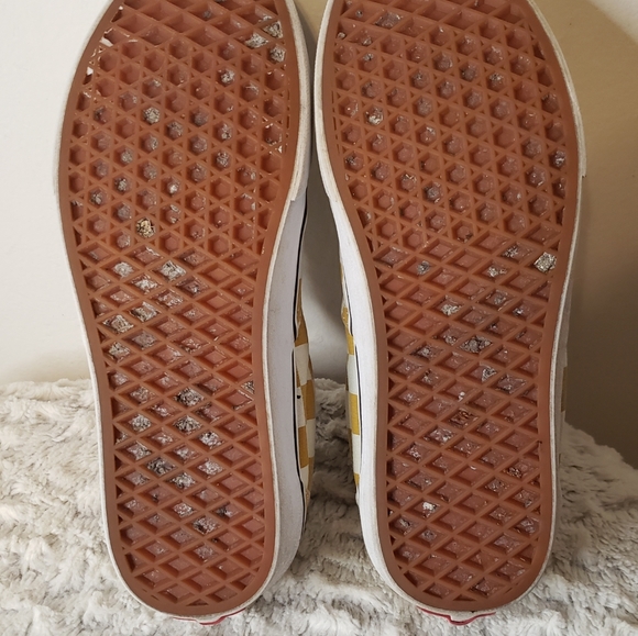 Vans Checkered Skate Shoes - Picture 6 of 9